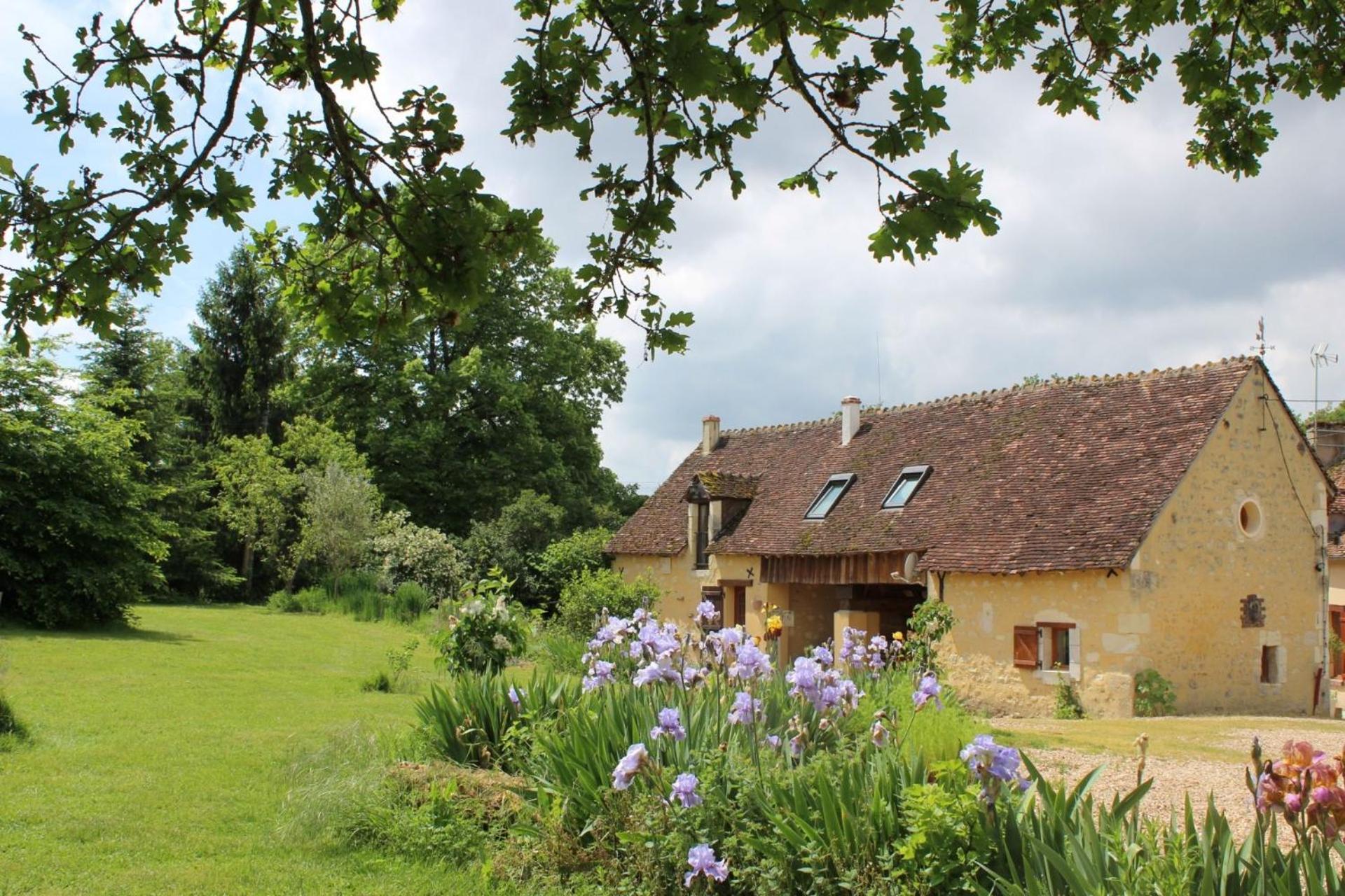 Gites A L'Ombre Des Chenes Chateauvieux  Exterior photo