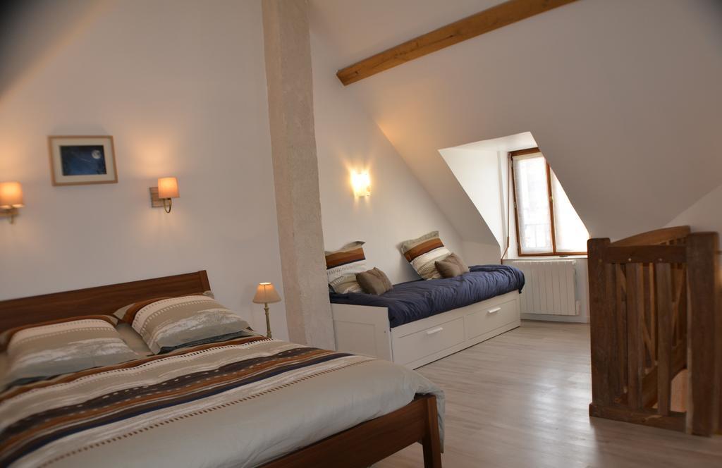 Gites A L'Ombre Des Chenes Chateauvieux  Room photo