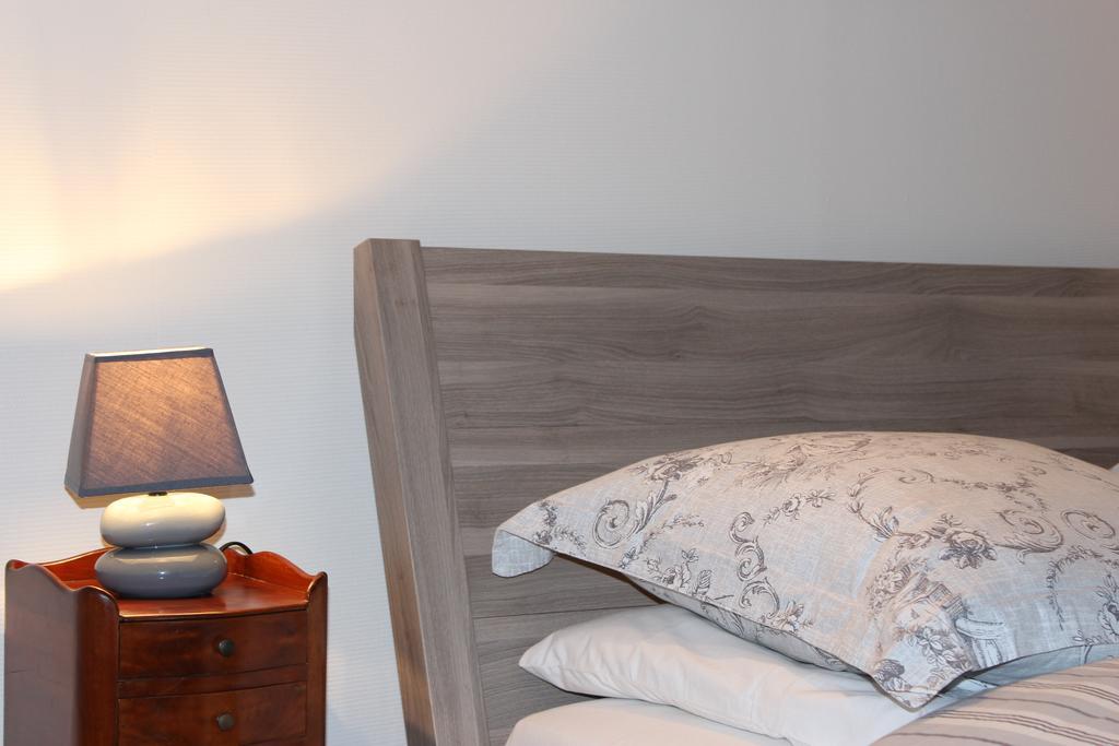 Gites A L'Ombre Des Chenes Chateauvieux  Room photo